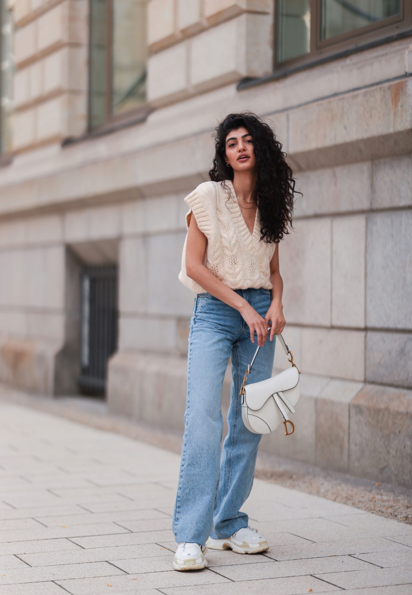 These Fashion Staples Don’t Cost a Ton but Approved By Fashion Insider