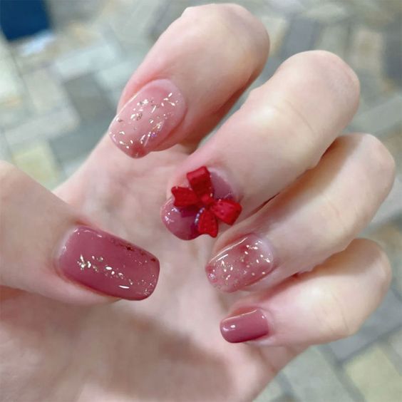 How To Maintain Healthy Nails?