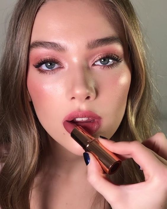Long-Lasting Lipsticks We Will Love to Invest in