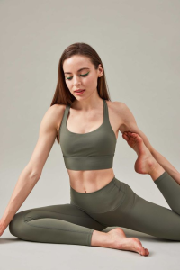 5 Great Ways to Wear Yoga Leggings